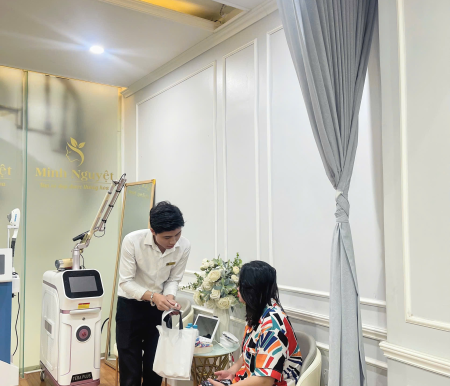 Thẩm Mỹ Viện Minh Nguyệt