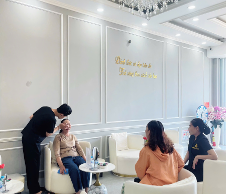 Thẩm Mỹ Viện Minh Nguyệt